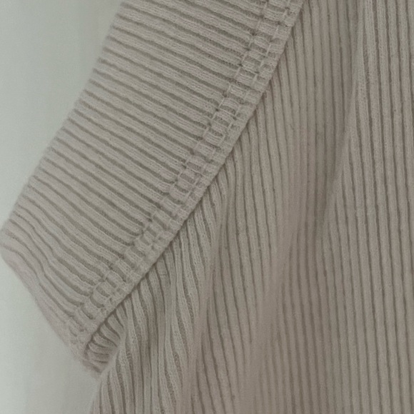 BANANA REPUBLIC WHITE RIBBED TANK TOP WOMENS US MEDIUM - Picture 3 of 3